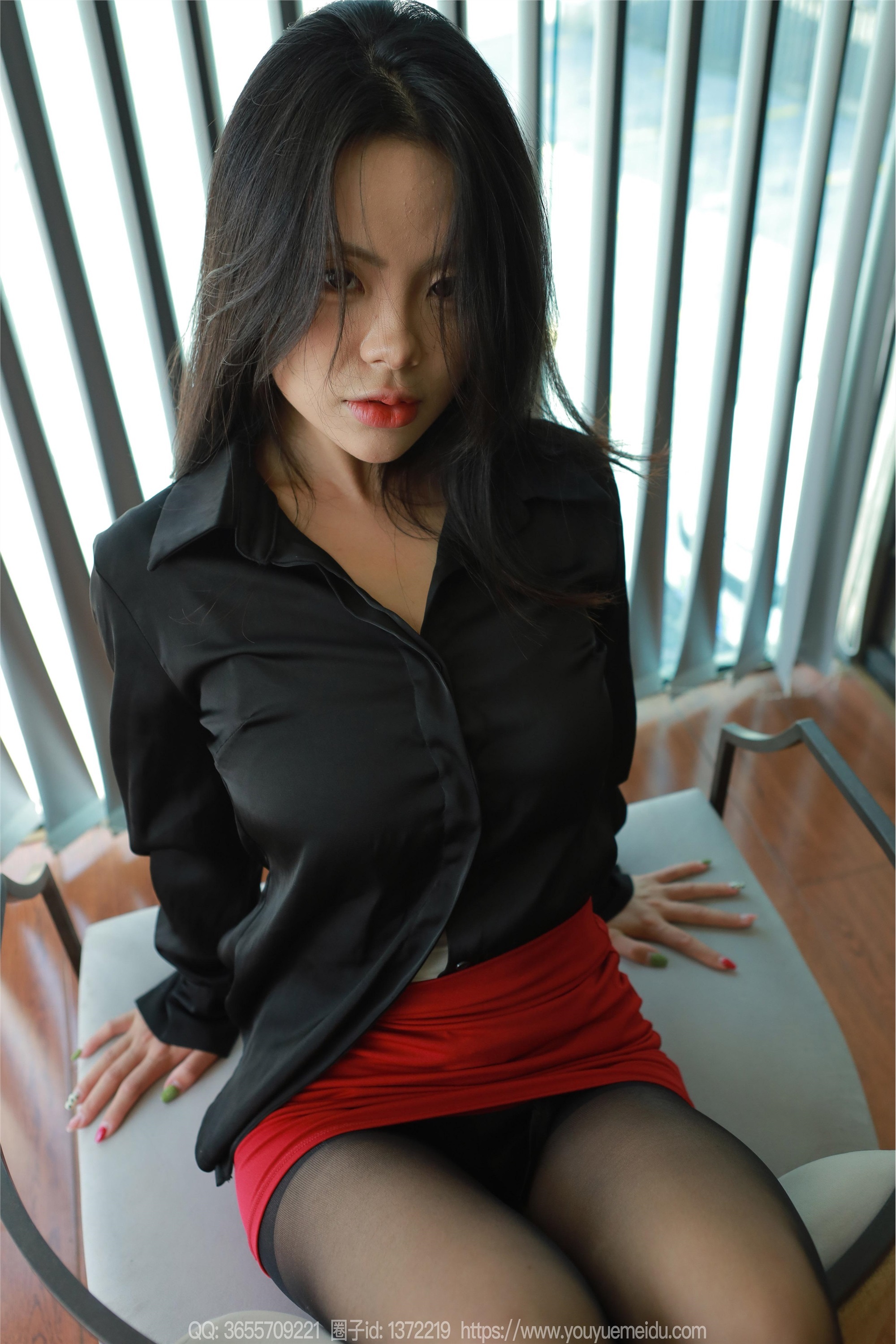 IESS异思趣向  2024.10.13 丝享家 1870 兔兔《黑丝红裙（下）》